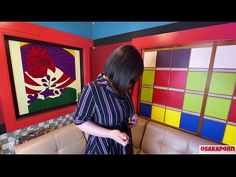 ❤️ Japanese cutie met groot tiete masturbeer met seksspeelgoed en kry 'n orgasme. Sy praat in 'n onderhoud oor haar fokken ervaring. Groot tiete en harige poes wat hard kreun. Osakaporn ❤  Seks op af.shufflesex.ru ☑